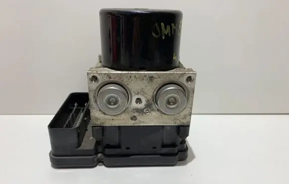 Volvo S80 ABS Pump 31261142