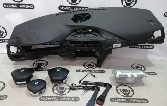 BMW 4 F36 Gran coupe Dashboard 6817716 6791332 6791330
