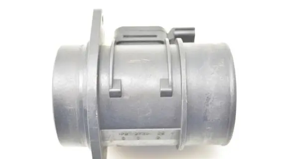 Nissan Qashqai Mass air flow meter 8200651315B