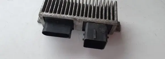 Nissan Qashqai+2 Coolant fan relay 