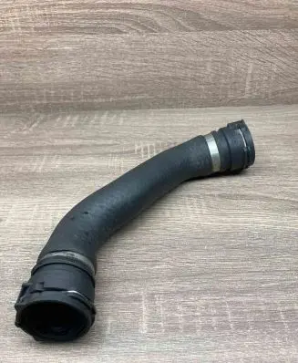 BMW 5 E39 Engine coolant pipe/hose 2248865 NW320