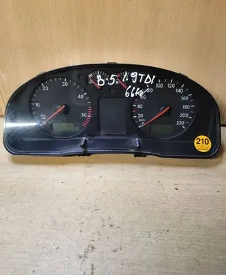Volkswagen PASSAT B5 Speedometer (instrument cluster) 09051940090