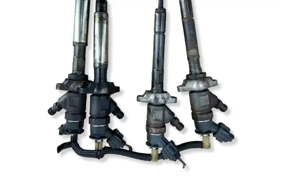 Peugeot 308 Fuel injectors set 0445110311