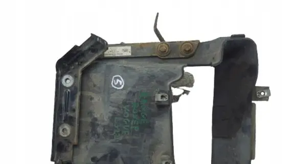 Land Rover Range Rover L322 Radiator mount bracket AH427H460AB
