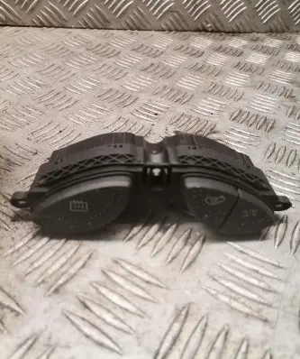 Ford Focus Windscreen/window heater switch ys4t19a945ba