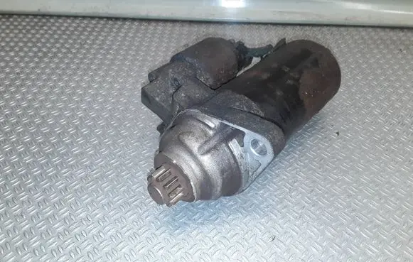 Seat Ibiza III (6L) Starter motor 1005831344