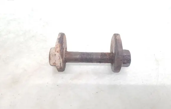 Toyota Avensis T250 Rear suspension camber bolt 