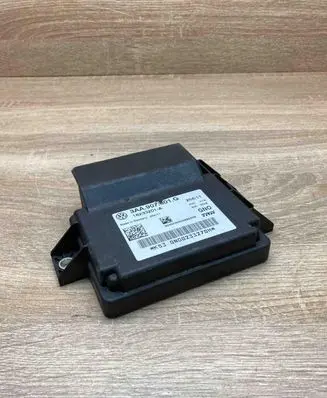 Volkswagen PASSAT B7 Hand brake control module 3AA907801G 18233201A