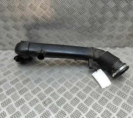 BMW X1 F48 F49 Air intake duct part 8511377