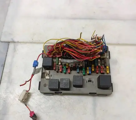 Renault Espace II Fuse module 
