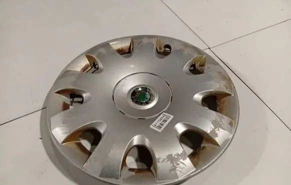 Skoda Octavia Mk2 (1Z) R15 wheel hub/cap/trim 1Z0601147A