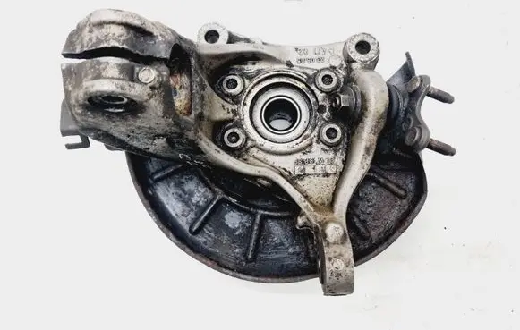 Volkswagen PASSAT B6 Front wheel hub