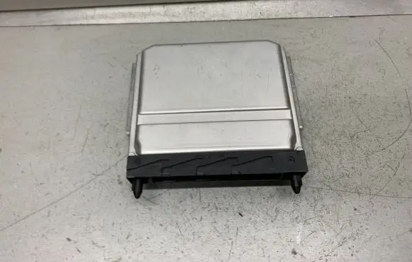 Volvo S80 Engine control unit/module 09470429B 0281001776