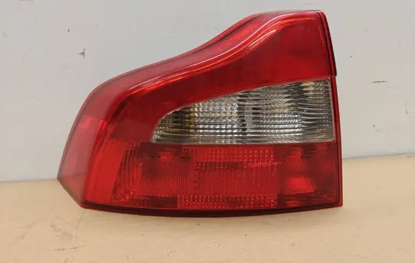 Volvo S80 Rear/tail lights set 