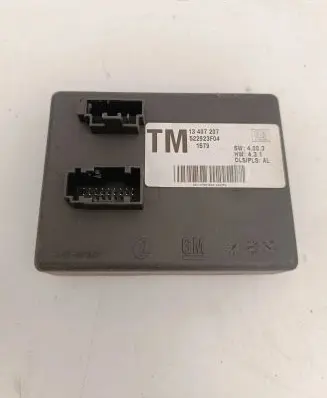 Opel Insignia A Light module LCM 13407207 522923F04