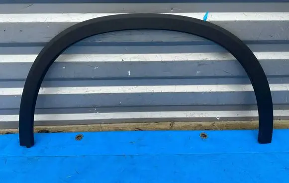 Mercedes-Benz GLC C254 Front arch trim A2548850200