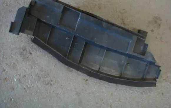 Nissan Note (E12) Radiator trim 