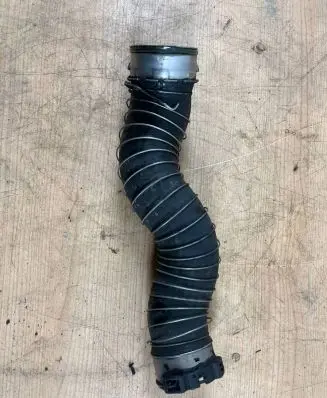BMW 3 E90 E91 Coolant pipe/hose 