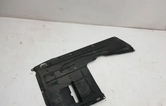 BMW 2 F22 F23 Engine splash shield/under tray 51164310