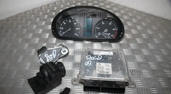 Mercedes-Benz Sprinter W906 Engine control unit/module A6519000700 6519000700 A9069003403