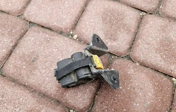 Muffler mount bracket/holder