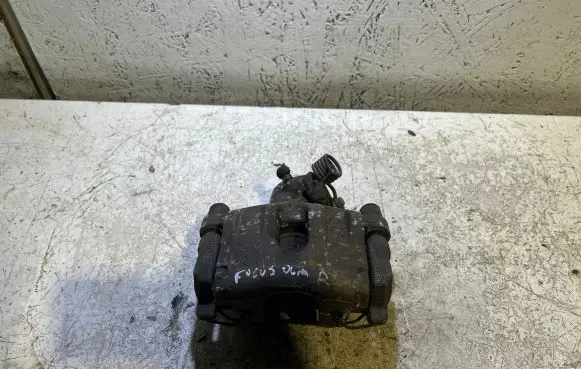 Ford Focus Rear brake caliper