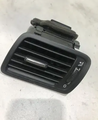 Volkswagen PASSAT B6 Dashboard side air vent grill/cover trim 3C1819701E