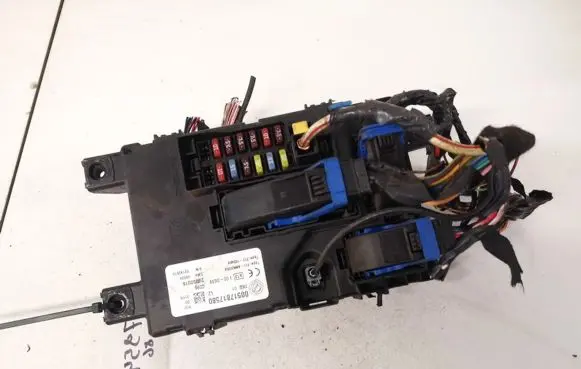Fuse box set