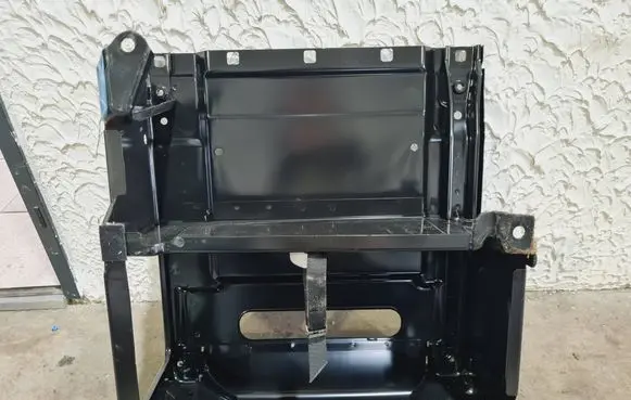 Mercedes-Benz Vito Viano W447 Driver seat console base A4479104700 ZGG012 G0110652