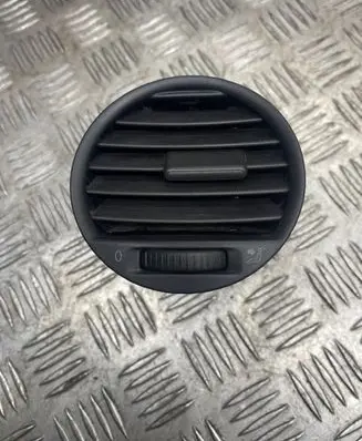 Volkswagen Caddy Dash center air vent grill 2K0819703B 2VEX7039AA