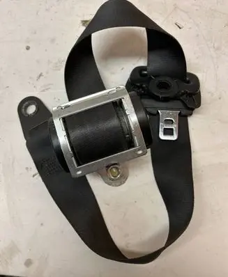 Mini Cooper Hatch Hardtop Front seatbelt 601028900 050301