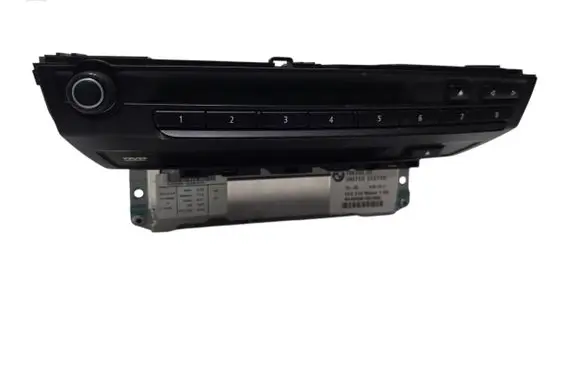 Radio/CD/DVD/GPS head unit