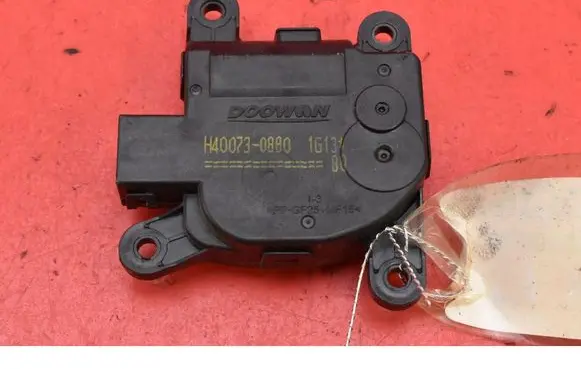 Hyundai Genesis Air flap motor/actuator H400730880
