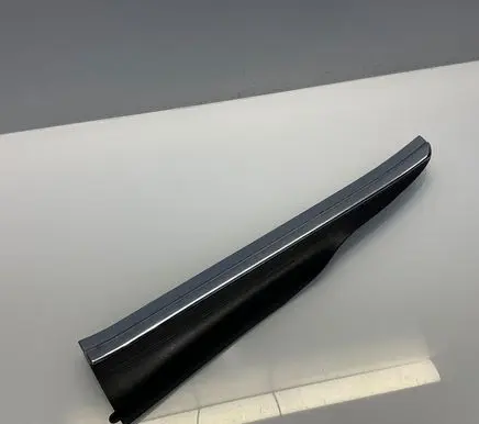 Mercedes-Benz CLS C219 Rear sill trim cover A2196800835 2196800835