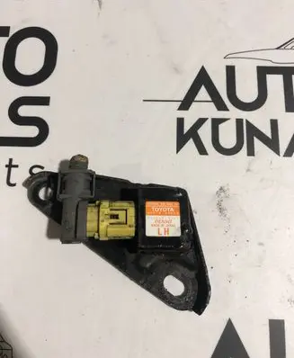 Toyota Prius (XW20) Airbag deployment crash/impact sensor 8917447040 2521000160