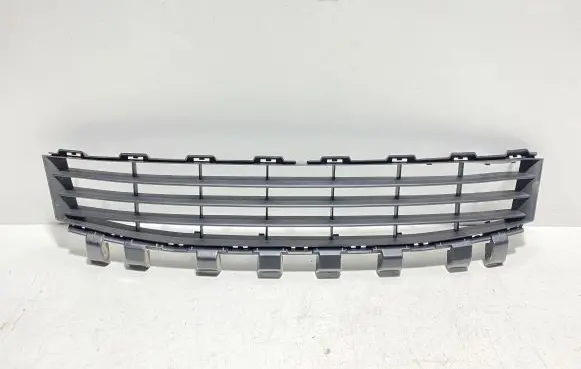 Renault Megane II Front grill 8200412379