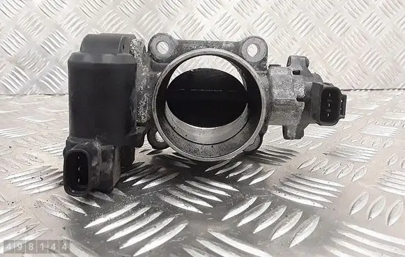 Toyota RAV 4 (XA30) Throttle valve 1923002010