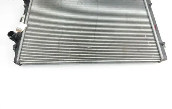 Volkswagen PASSAT B6 Coolant radiator 1K0121253H