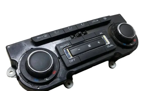 Skoda Octavia Mk2 (1Z) Climate control unit 3T0907044BD 5HB00974964