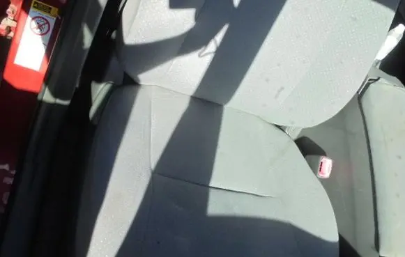 Toyota Prius (NHW20) Other seats 