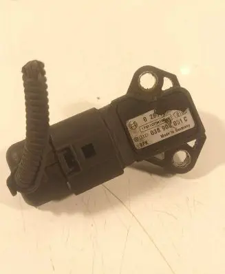 Volkswagen Touran I Air pressure sensor 038906051C 170110T0418