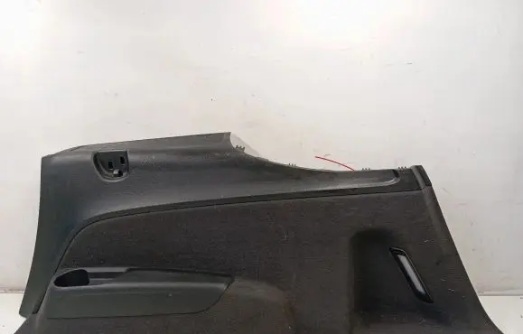 Audi Q7 4M Trunk/boot side trim panel 4M0863880C