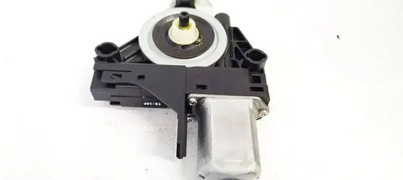 Volkswagen Crafter Front door window regulator motor 8W0959802