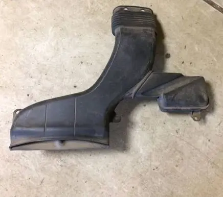 Lexus IS 200-300 Air intake hose/pipe 1775170060