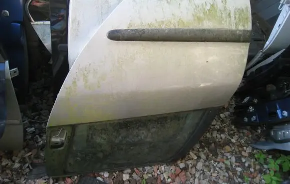 Peugeot 206 Rear door