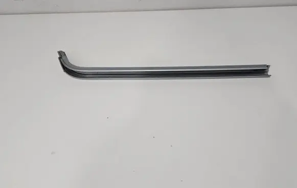 Toyota Sienna XL40 IV Other body part 6830308050