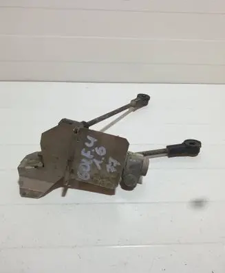 Volkswagen Golf IV Gear shifter/selector 1J0711177B