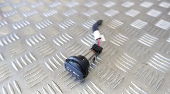 Hyundai Tucson TL 12 V Socket (front) 