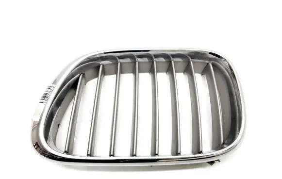 BMW X5 E53 Front grill 8247673