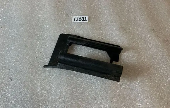 Mercedes-Benz E W212 Front driver seat rail trim A2129191020
